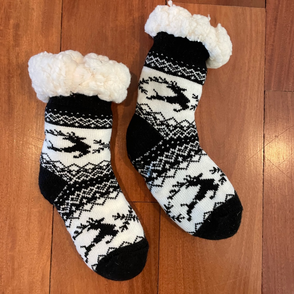 Fuzzy slipper socks